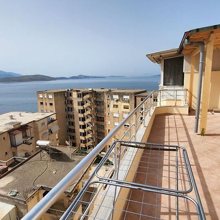 Glen'S Rooftop Saranda Kültér fotó