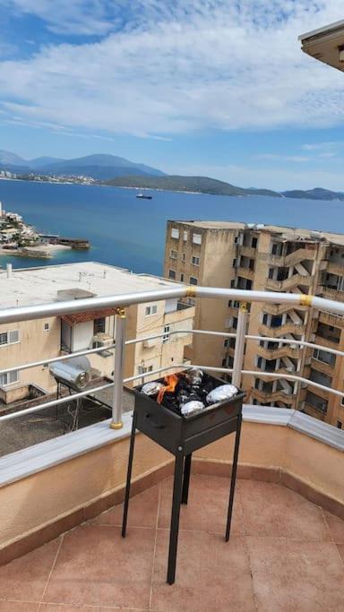 Glen'S Rooftop Saranda Kültér fotó