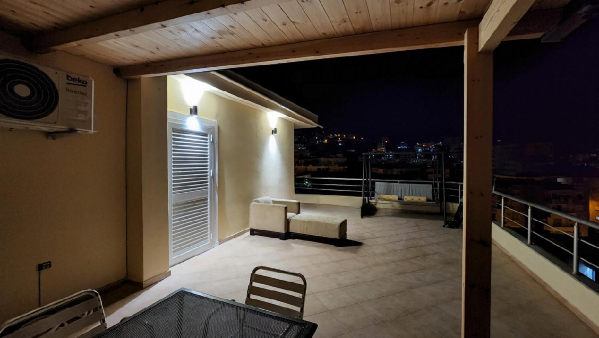 Glen'S Rooftop Saranda Kültér fotó